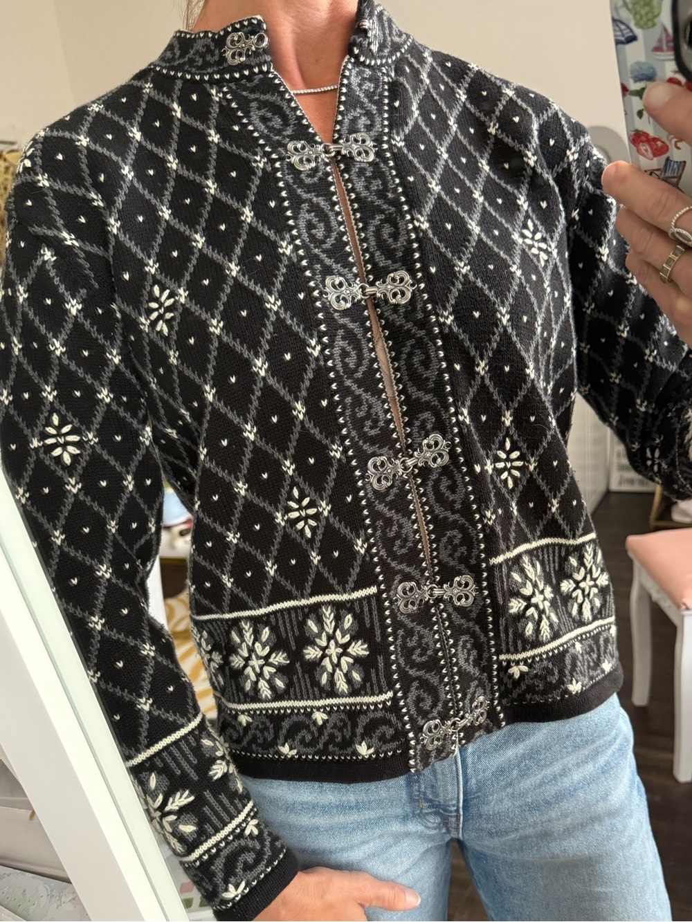 Talbots Nordic Fair Isle Hook Clasp Cardigan Petite P/XS Black White Snowflake